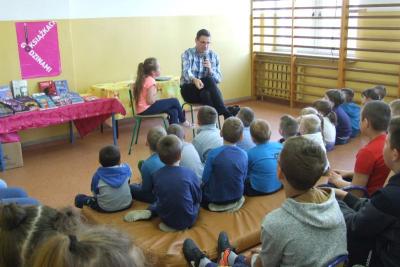 biblioteka 03.jpg